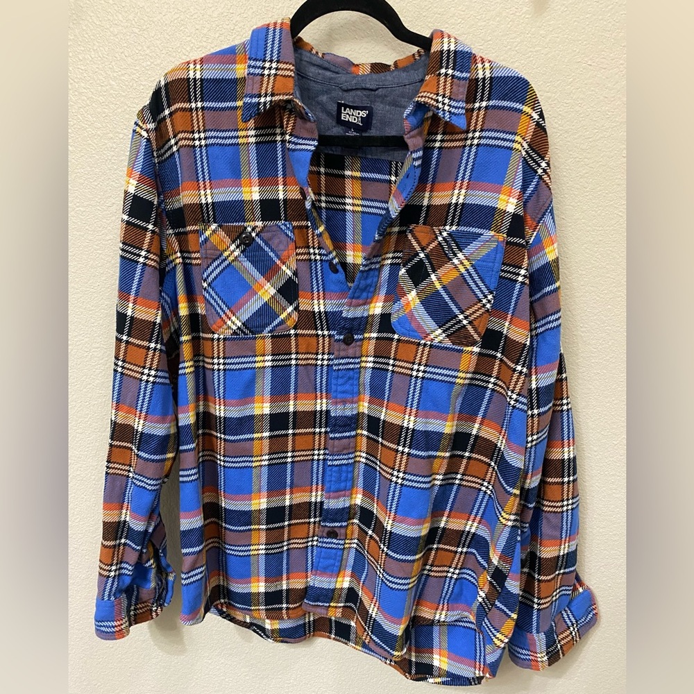Lands’ End Men's Blue and Brown Plaid Shirt Button Up - Picture 8 of 9